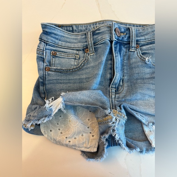 American Eagle Denim Short with Floral Pockets - Picture 2 of 7